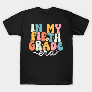 In My 5th Grade Era Groovy Fifth Grade Teacher Kids T-Shirt